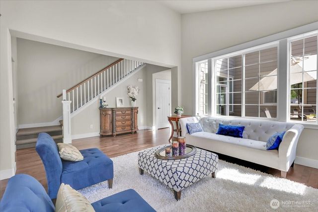 13721 SE 90th Place, Newcastle, WA 98059