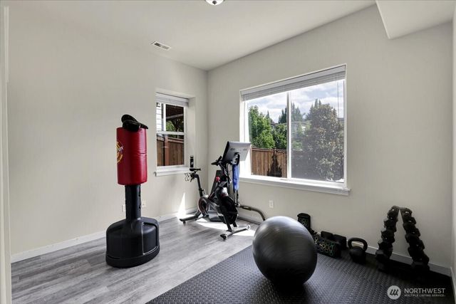 13721 SE 90th Place, Newcastle, WA 98059