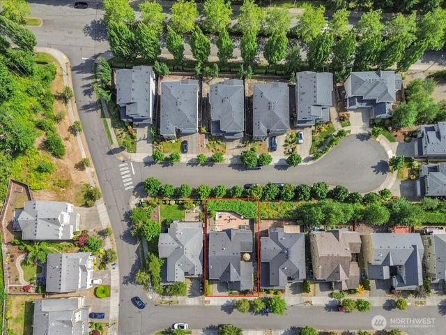 13721 SE 90th Place, Newcastle, WA 98059