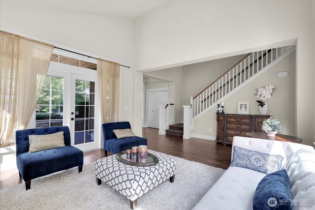 13721 SE 90th Place, Newcastle, WA 98059