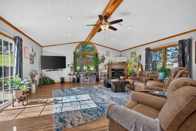 230 Mercer Avenue, Harrodsburg, KY 40330
