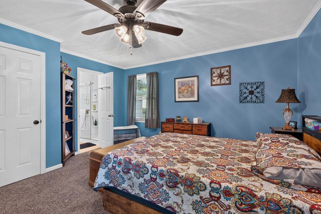 230 Mercer Avenue, Harrodsburg, KY 40330