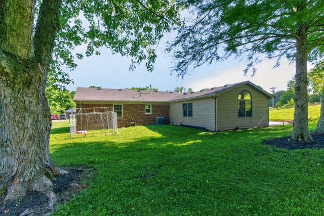 230 Mercer Avenue, Harrodsburg, KY 40330