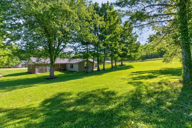 230 Mercer Avenue, Harrodsburg, KY 40330