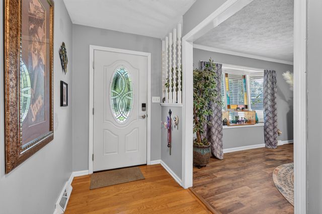 230 Mercer Avenue, Harrodsburg, KY 40330