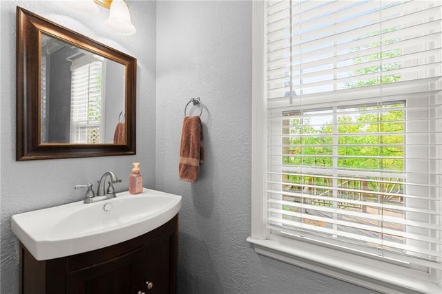 4820 Chesterfield Court, Suwanee, GA 30024