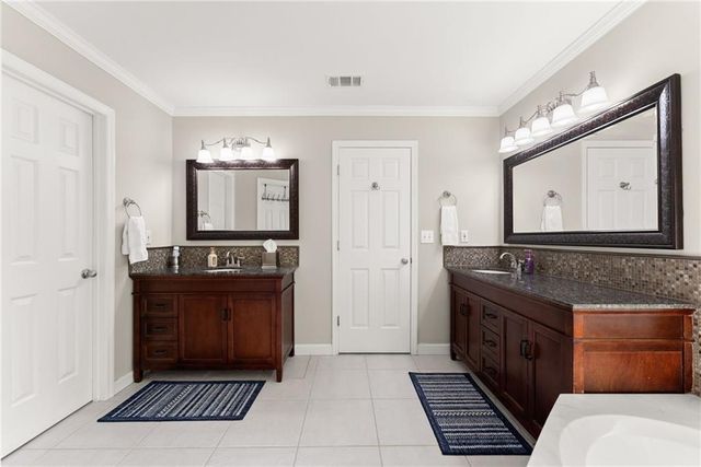 4820 Chesterfield Court, Suwanee, GA 30024