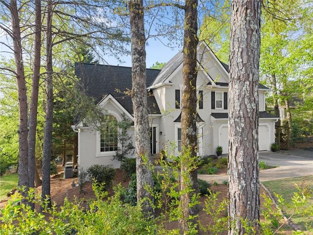 4820 Chesterfield Court, Suwanee, GA 30024