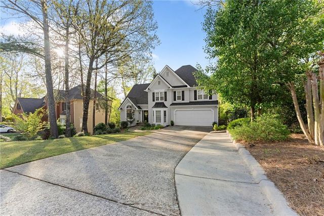 4820 Chesterfield Court, Suwanee, GA 30024