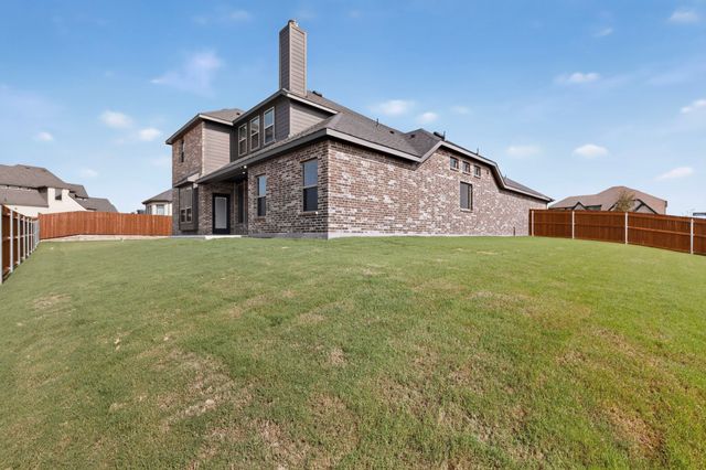 814 Lakewood Circle, Midlothian, TX 76065