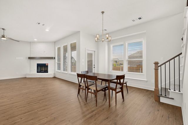 814 Lakewood Circle, Midlothian, TX 76065