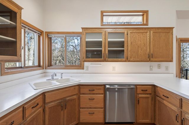 1264 Driving Park Road, Stillwater, MN 55082