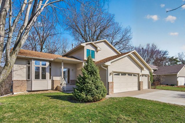 1264 Driving Park Road, Stillwater, MN 55082