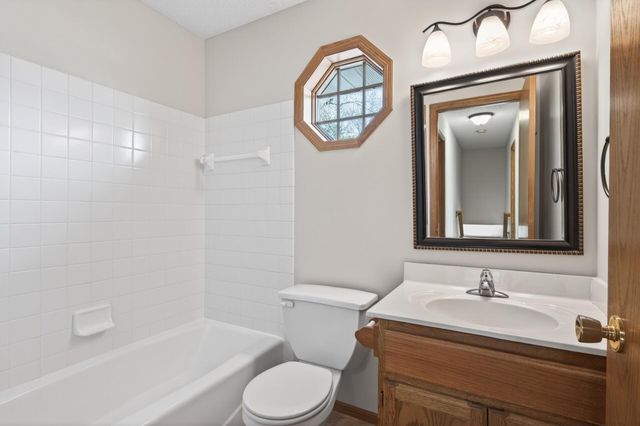 1264 Driving Park Road, Stillwater, MN 55082