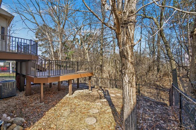 1264 Driving Park Road, Stillwater, MN 55082