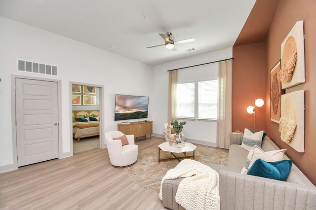 1617 Enid Street 177, Houston, TX 77009