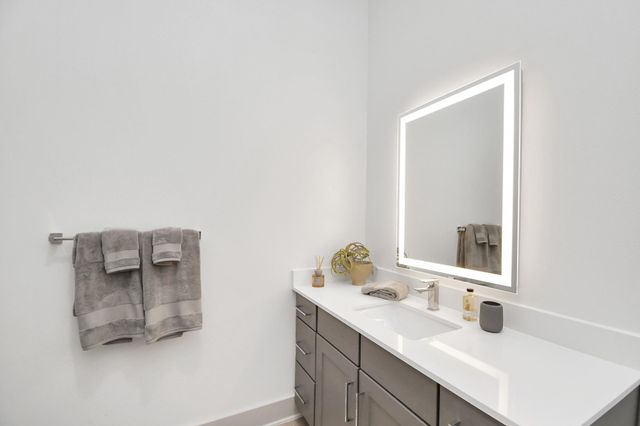 1617 Enid Street 177, Houston, TX 77009