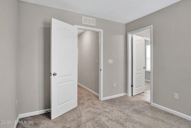 7365 PALM HILLS Drive, Jacksonville, FL 32244