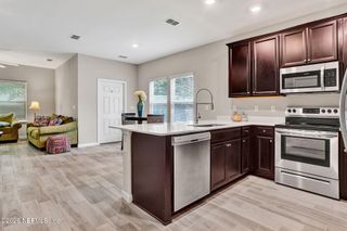 7365 PALM HILLS Drive, Jacksonville, FL 32244