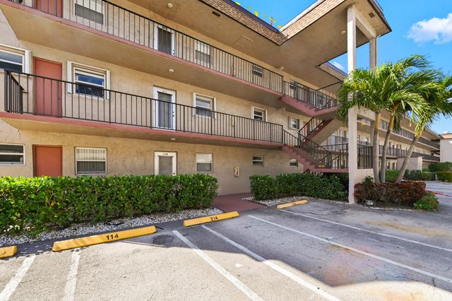 721 Lori Drive 313, Palm Springs, FL 33461