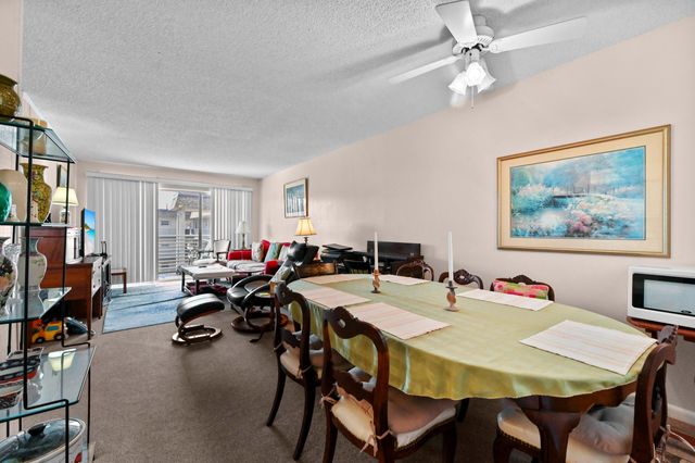 721 Lori Drive 313, Palm Springs, FL 33461