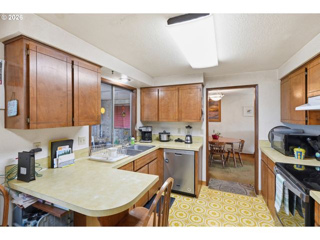 1016 Ne 126TH St, Vancouver, WA 98685