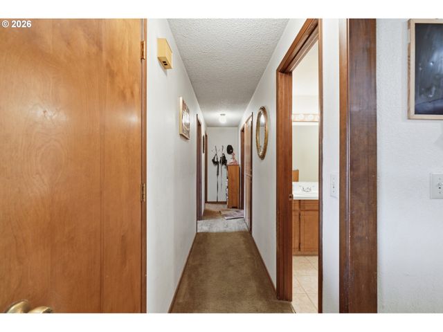 1016 Ne 126TH St, Vancouver, WA 98685