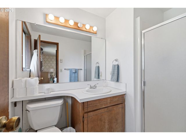 1016 Ne 126TH St, Vancouver, WA 98685