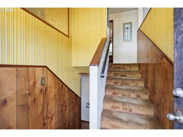 1016 Ne 126TH St, Vancouver, WA 98685