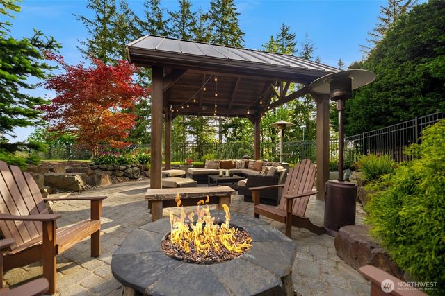 6599 170th Place SE, Bellevue, WA 98006