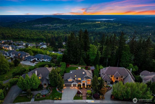 6599 170th Place SE, Bellevue, WA 98006