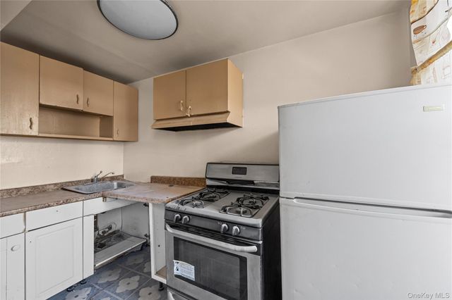 487 Hancock Street, Brooklyn, NY 11233
