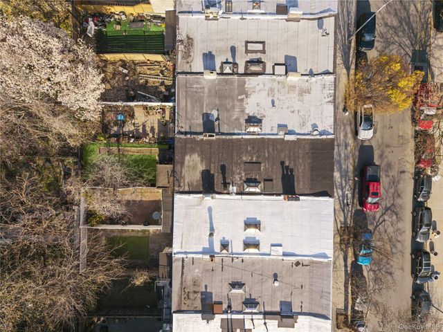 487 Hancock Street, Brooklyn, NY 11233