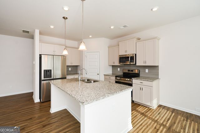 350 Cranston Drive, Ball Ground, GA 30107