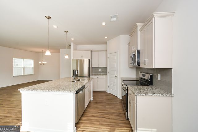 350 Cranston Drive, Ball Ground, GA 30107