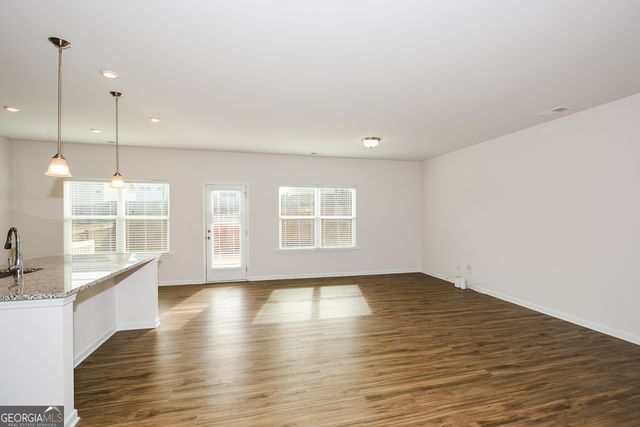 350 Cranston Drive, Ball Ground, GA 30107