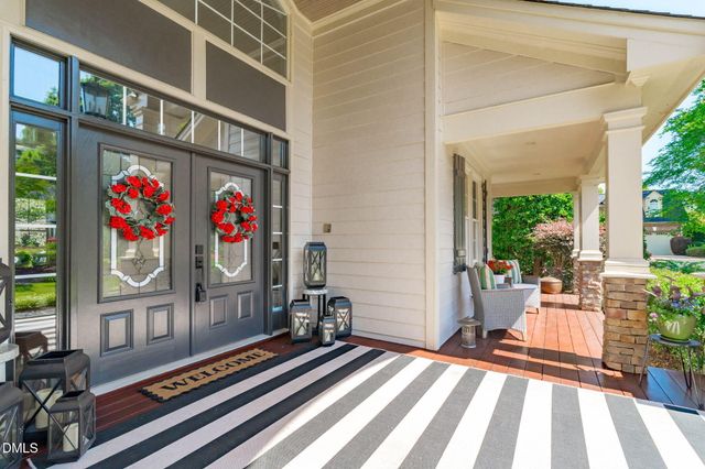 2922 Bells Pointe Court, Apex, NC 27539