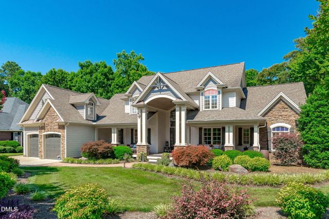 2922 Bells Pointe Court, Apex, NC 27539