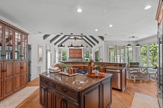 2922 Bells Pointe Court, Apex, NC 27539