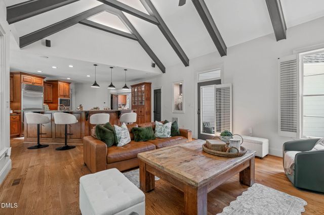 2922 Bells Pointe Court, Apex, NC 27539