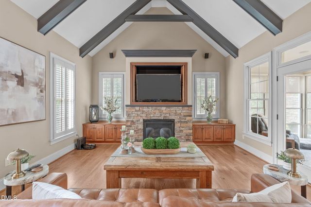 2922 Bells Pointe Court, Apex, NC 27539