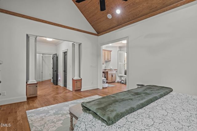 2922 Bells Pointe Court, Apex, NC 27539