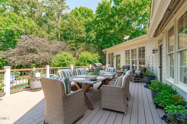 2922 Bells Pointe Court, Apex, NC 27539