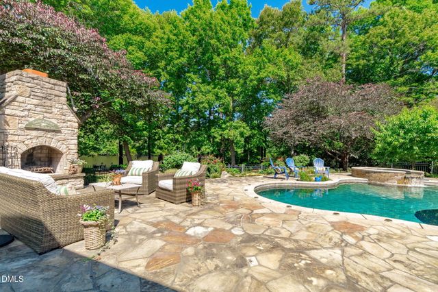 2922 Bells Pointe Court, Apex, NC 27539