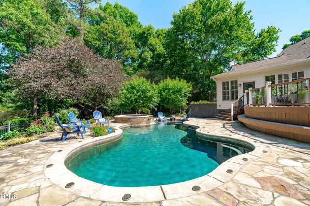 2922 Bells Pointe Court, Apex, NC 27539
