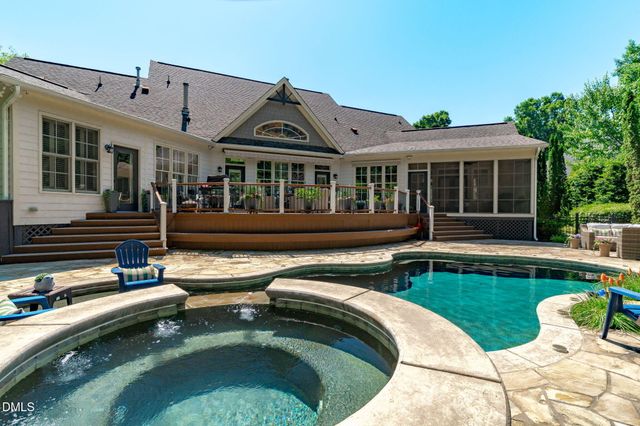 2922 Bells Pointe Court, Apex, NC 27539