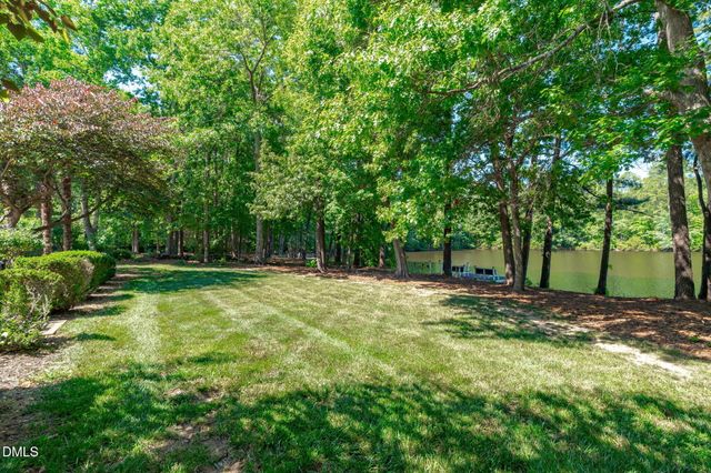 2922 Bells Pointe Court, Apex, NC 27539