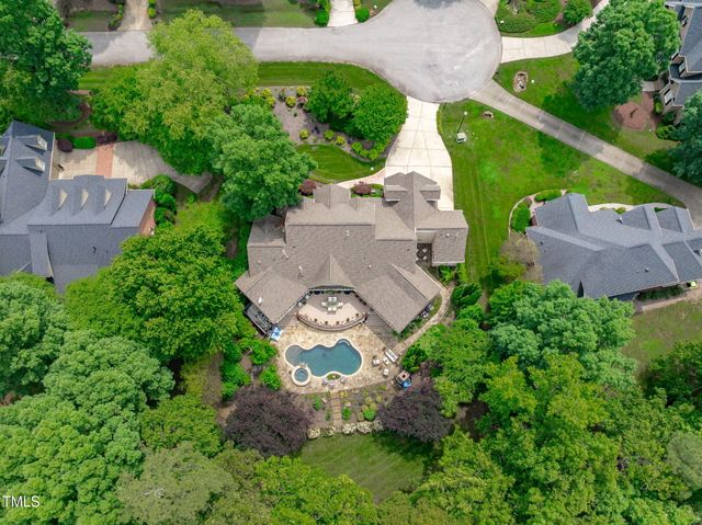 2922 Bells Pointe Court, Apex, NC 27539