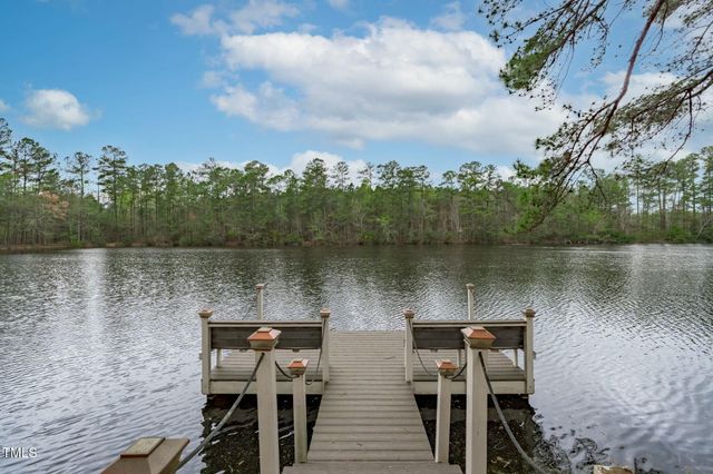 2922 Bells Pointe Court, Apex, NC 27539