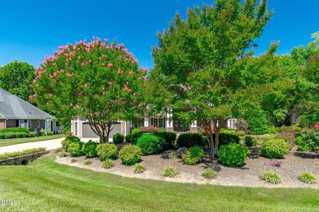 2922 Bells Pointe Court, Apex, NC 27539